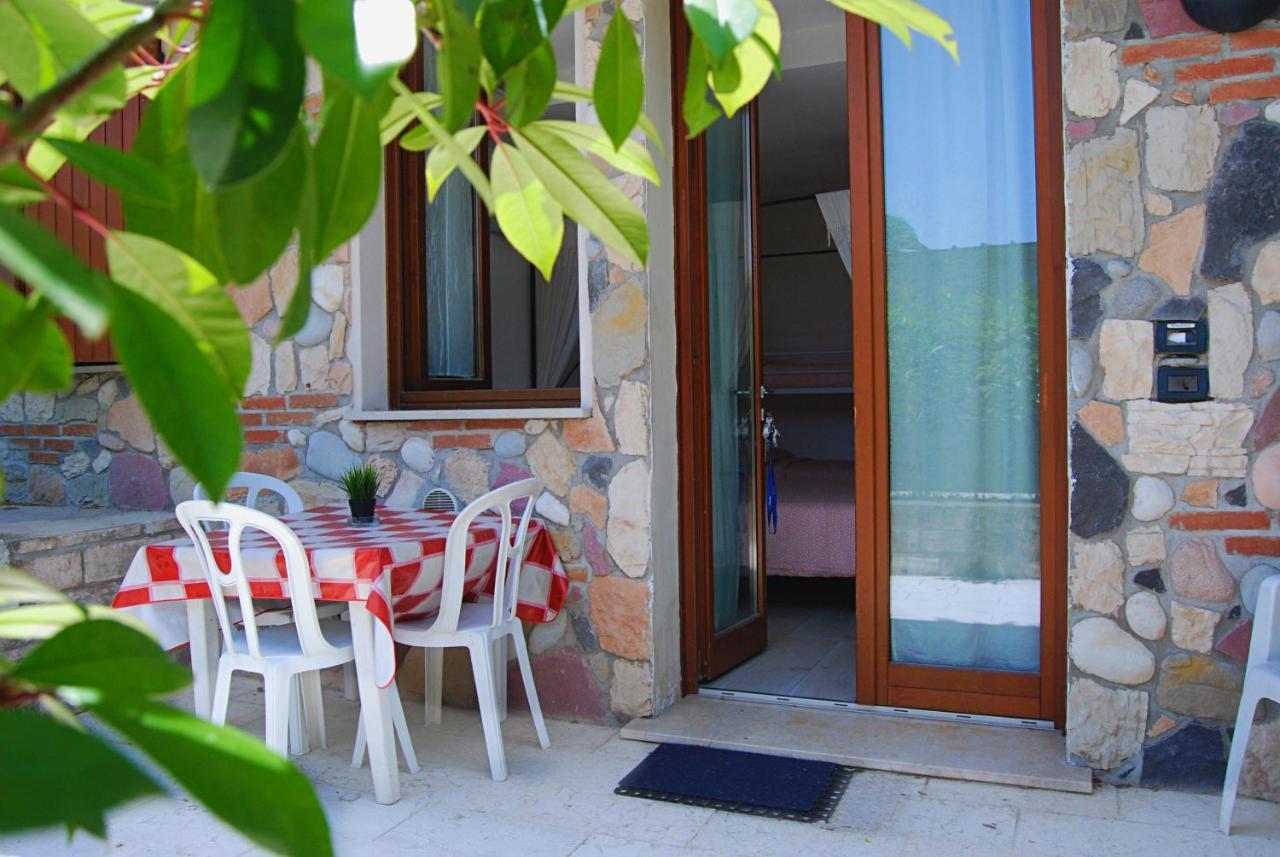 דסנזאנו דל גארדה Case Vacanza Le Vele מראה חיצוני תמונה
